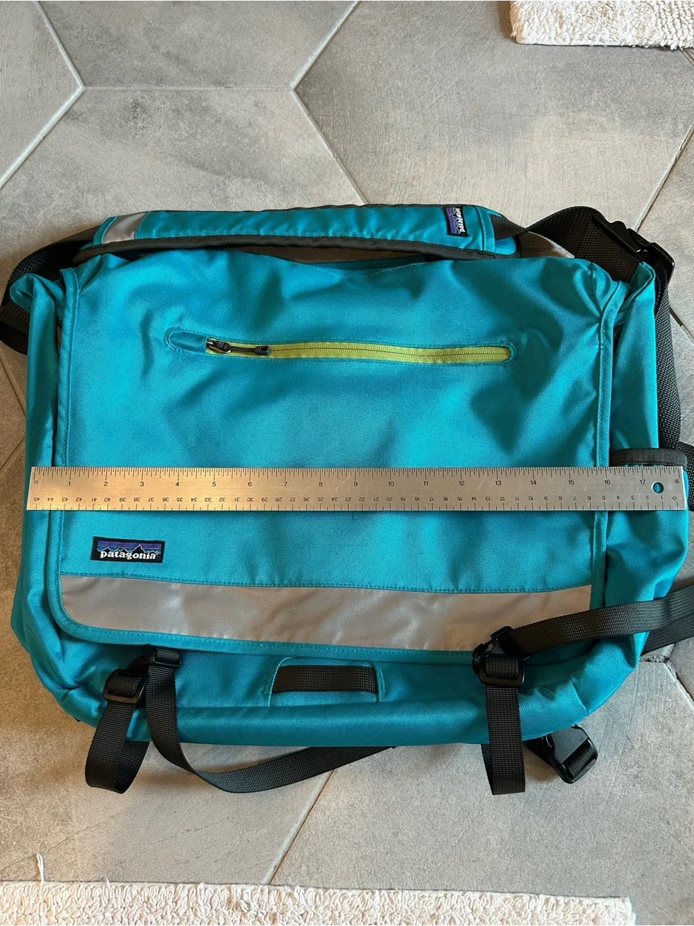 Patagonia messenger bag